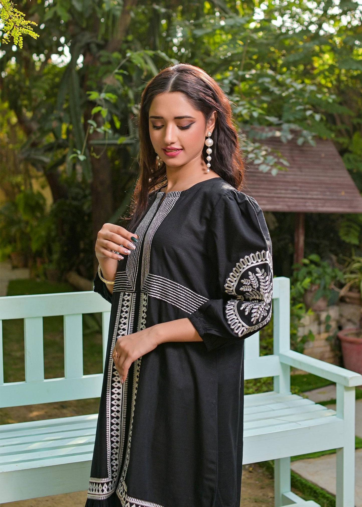 khaddar Emb Dress 79413 blckW