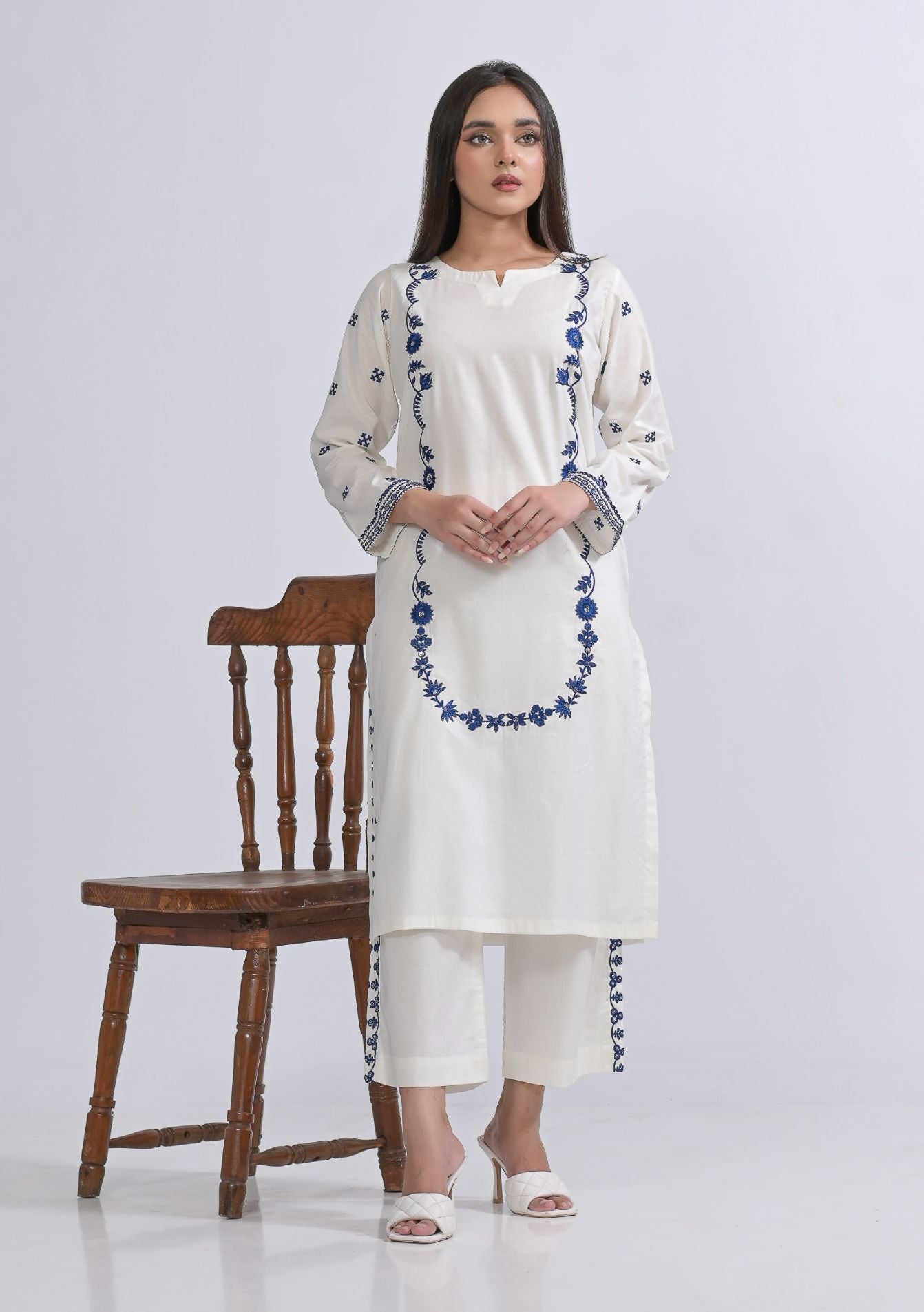 cotton Emb 2pc 1959 whiteBlu