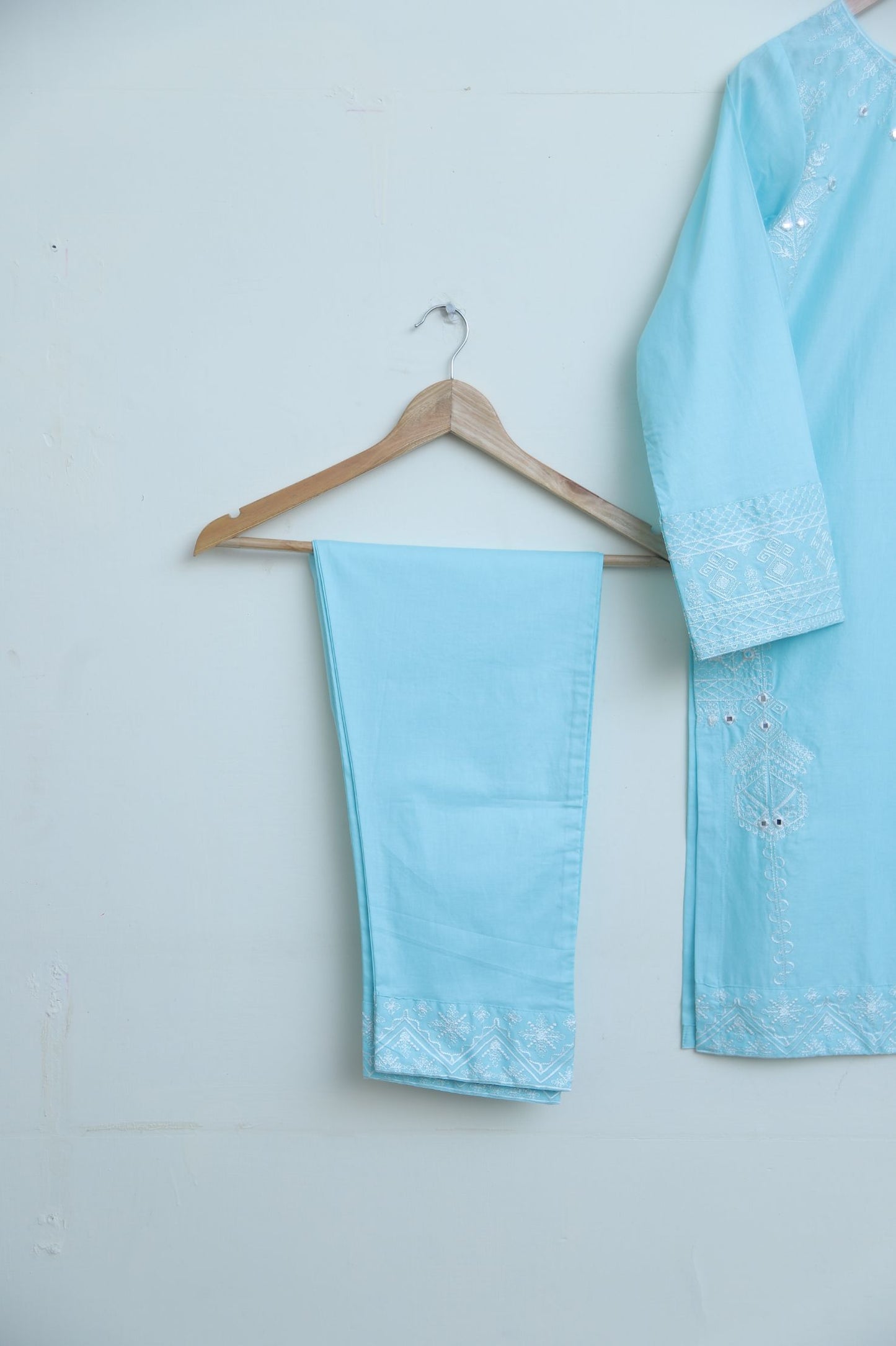 cotton Emb 2pc skyblu 1945