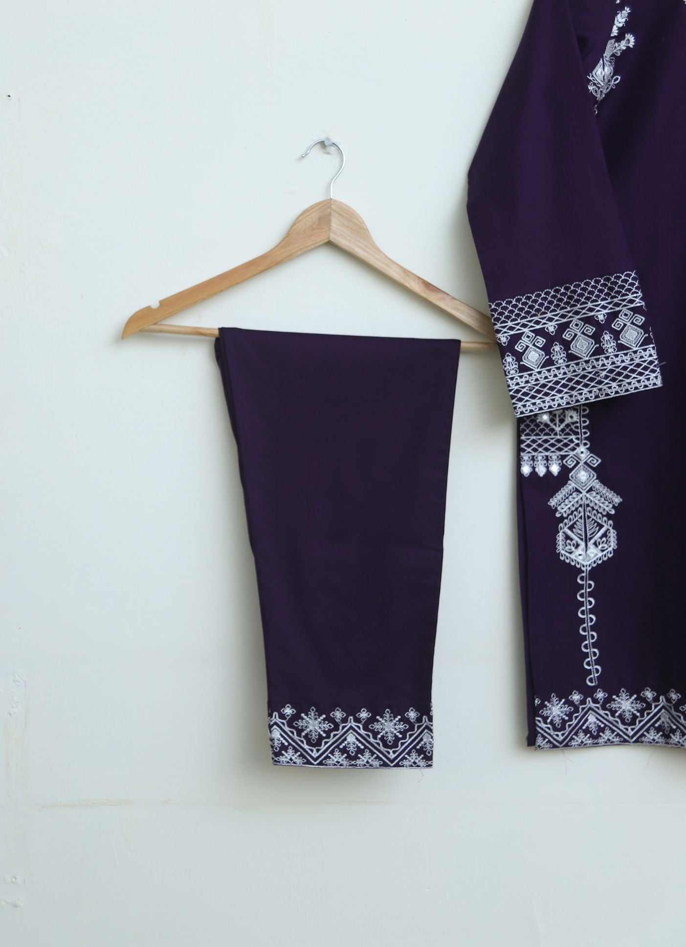 cotton Emb 2pc purple 1945