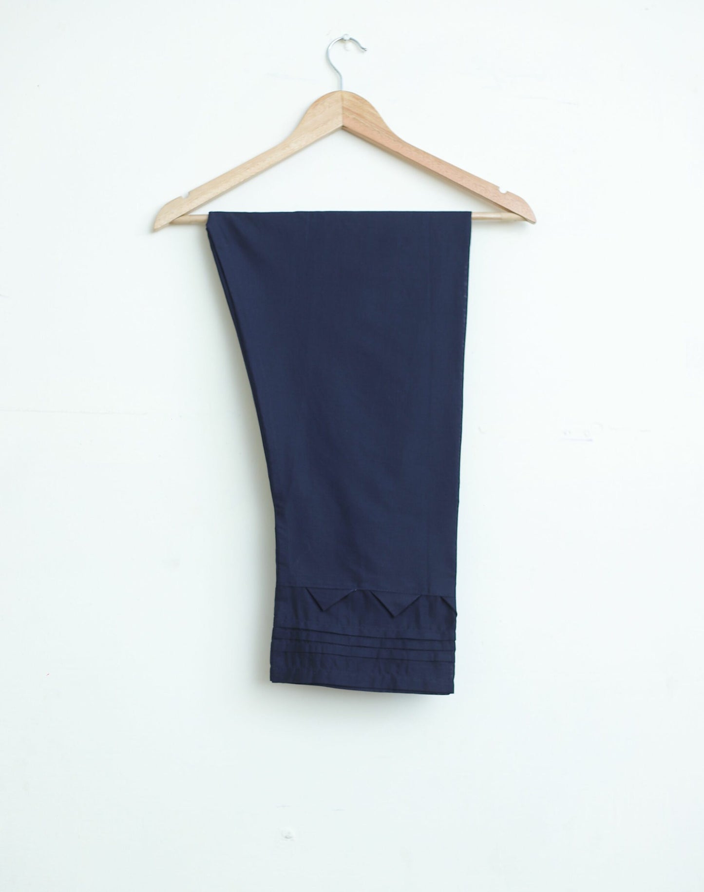 cotton lawn emb 2pc navy131