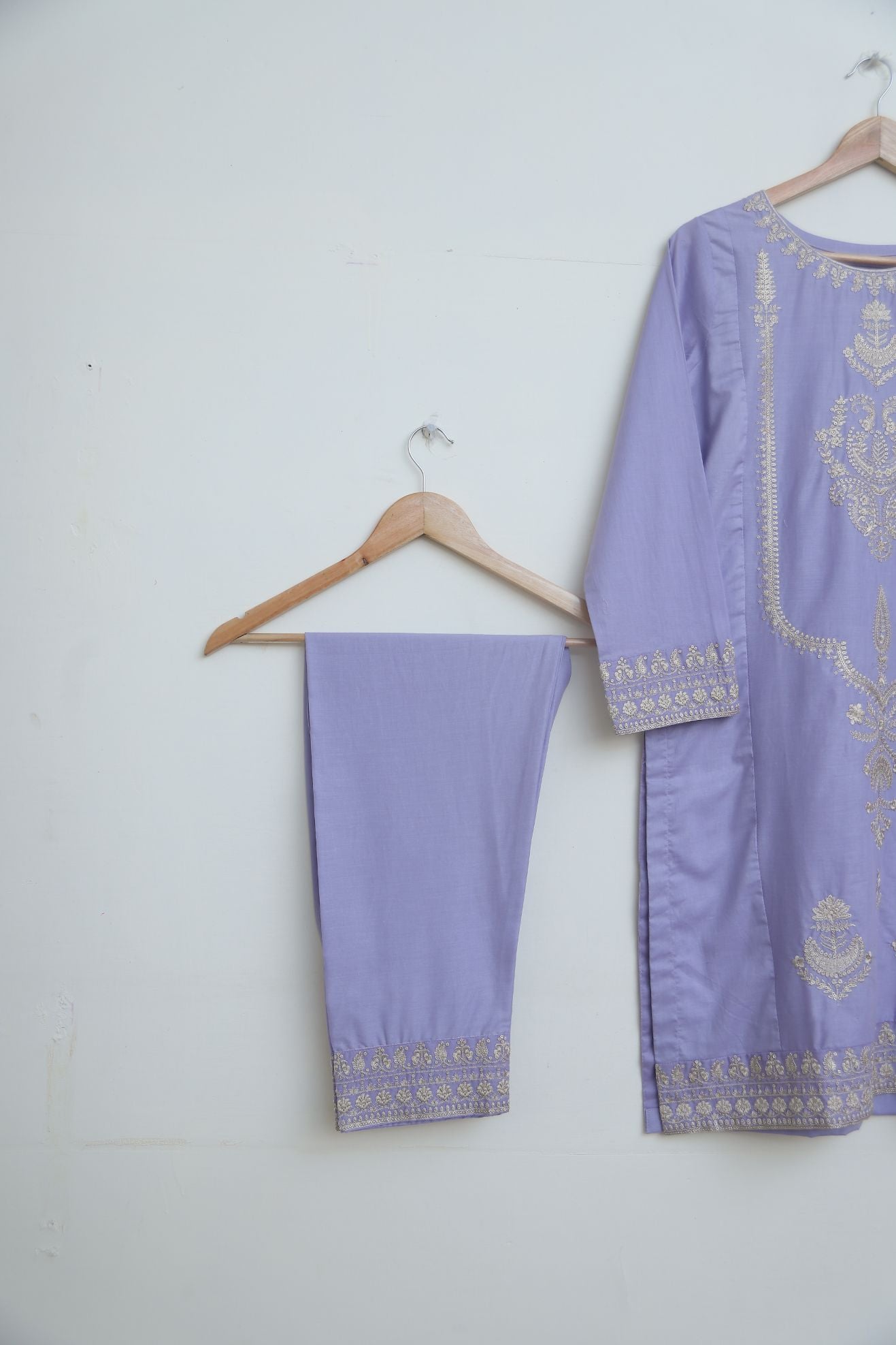 Cotton Emb 2pc lylac 1930