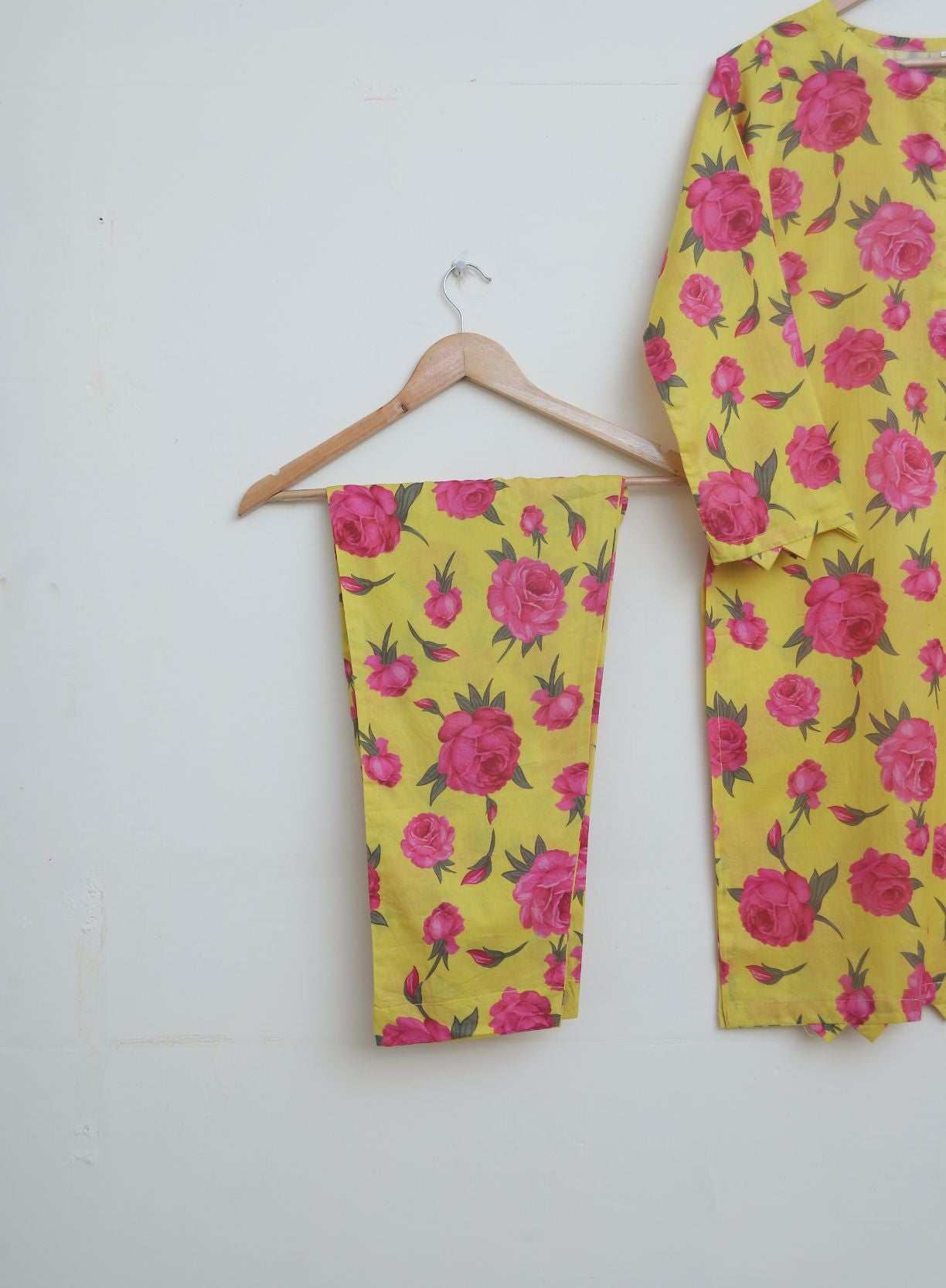 Lawn 2pc set- YellowRose123
