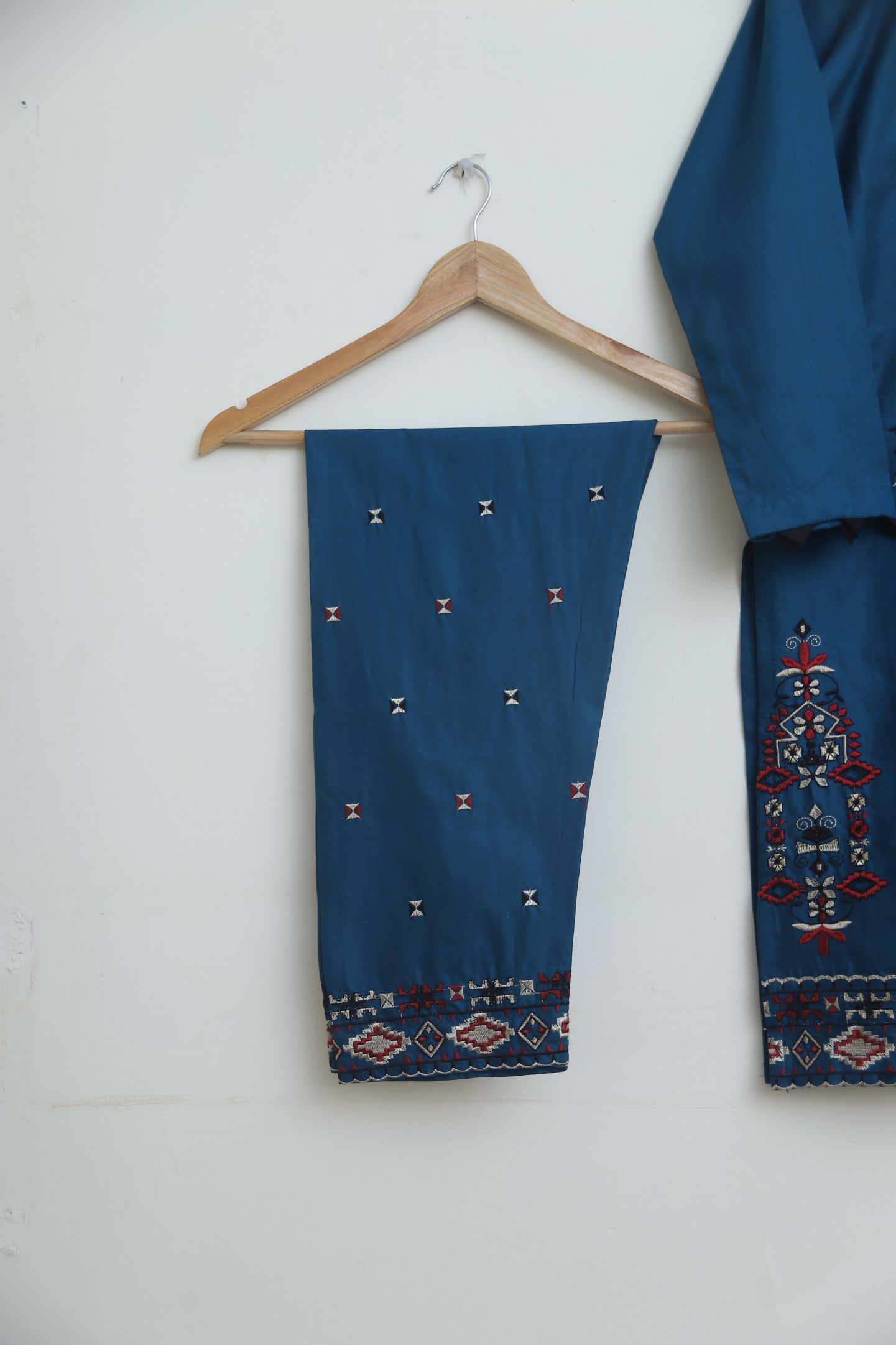 Cotton Emb 2pc torqBLue1925
