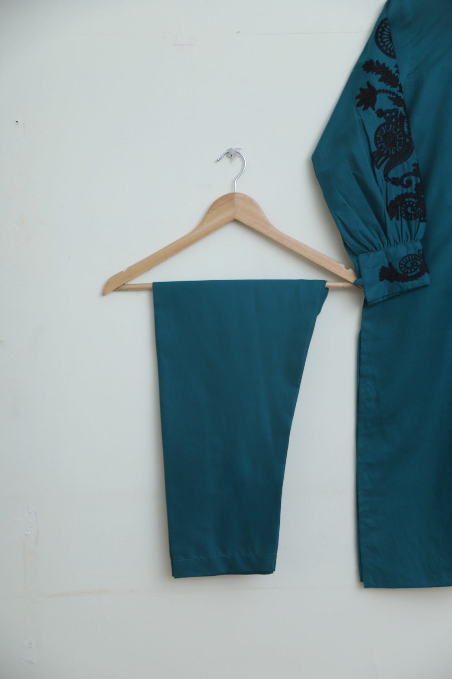 cotton Emb 2pc emerald green 1938