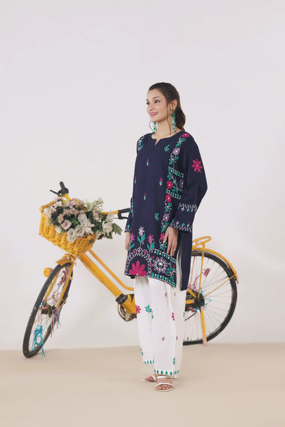 Embroidered Navy Jacquard set 875620