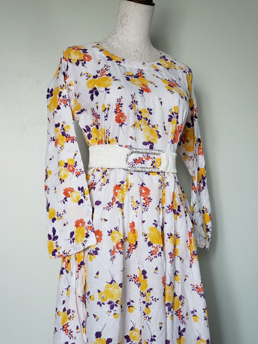 lawn emb long frock- whiyellow12