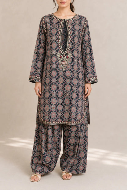 Embroidered 2pc blackArt 565612