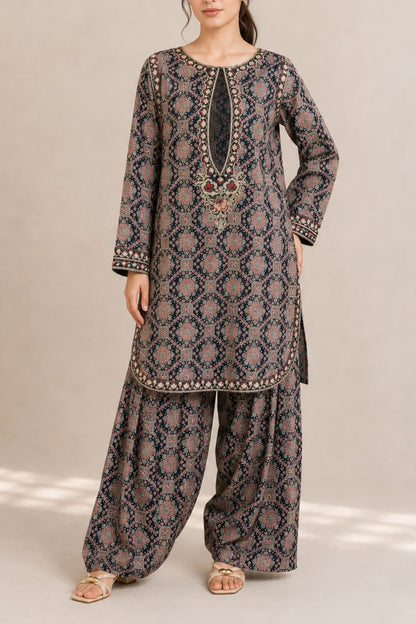 Embroidered 2pc blackArt 565612