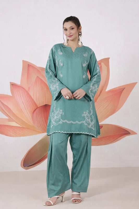 Embroidered Teal jacquard set 885511