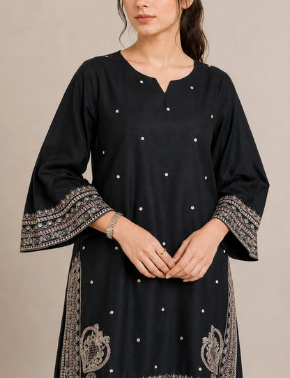 Embroidered 2pc black 456235