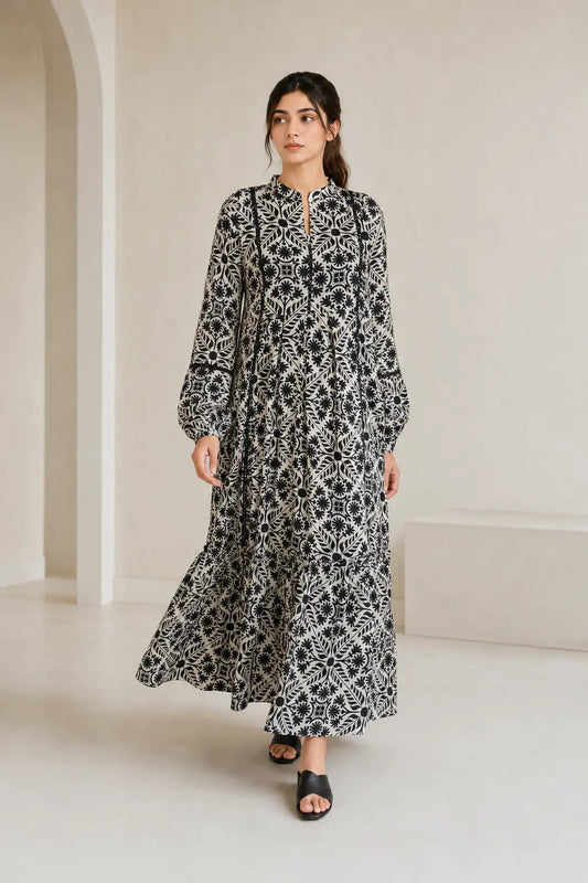 Lawn frock 855452 monochrome