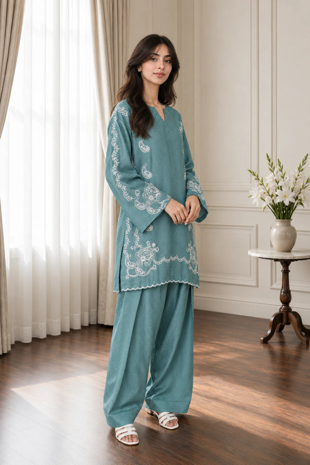 Embroidered Teal jacquard set 885511