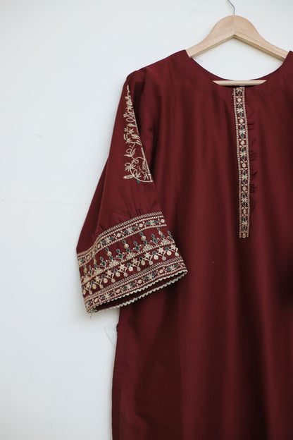 cotton lawn emb 2pc maroon126