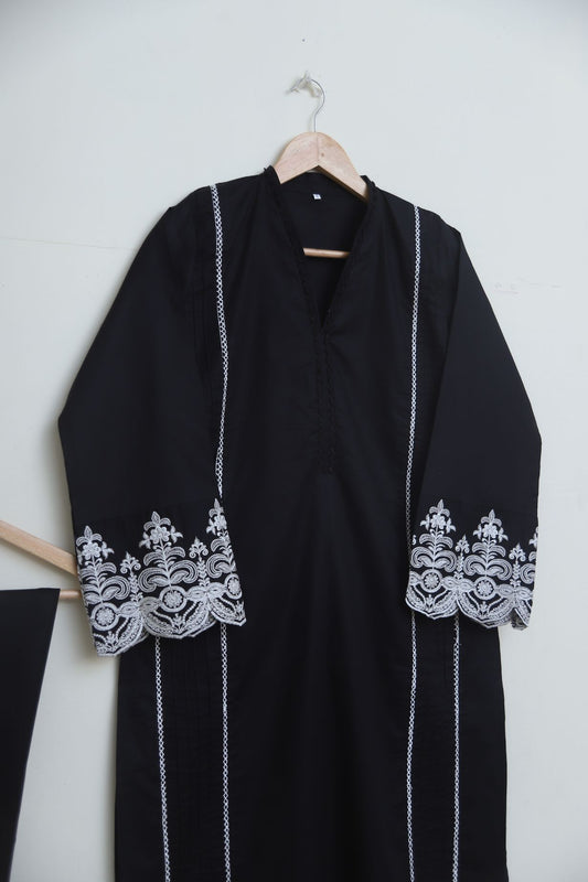 Cotton Emb 2pc black 1932